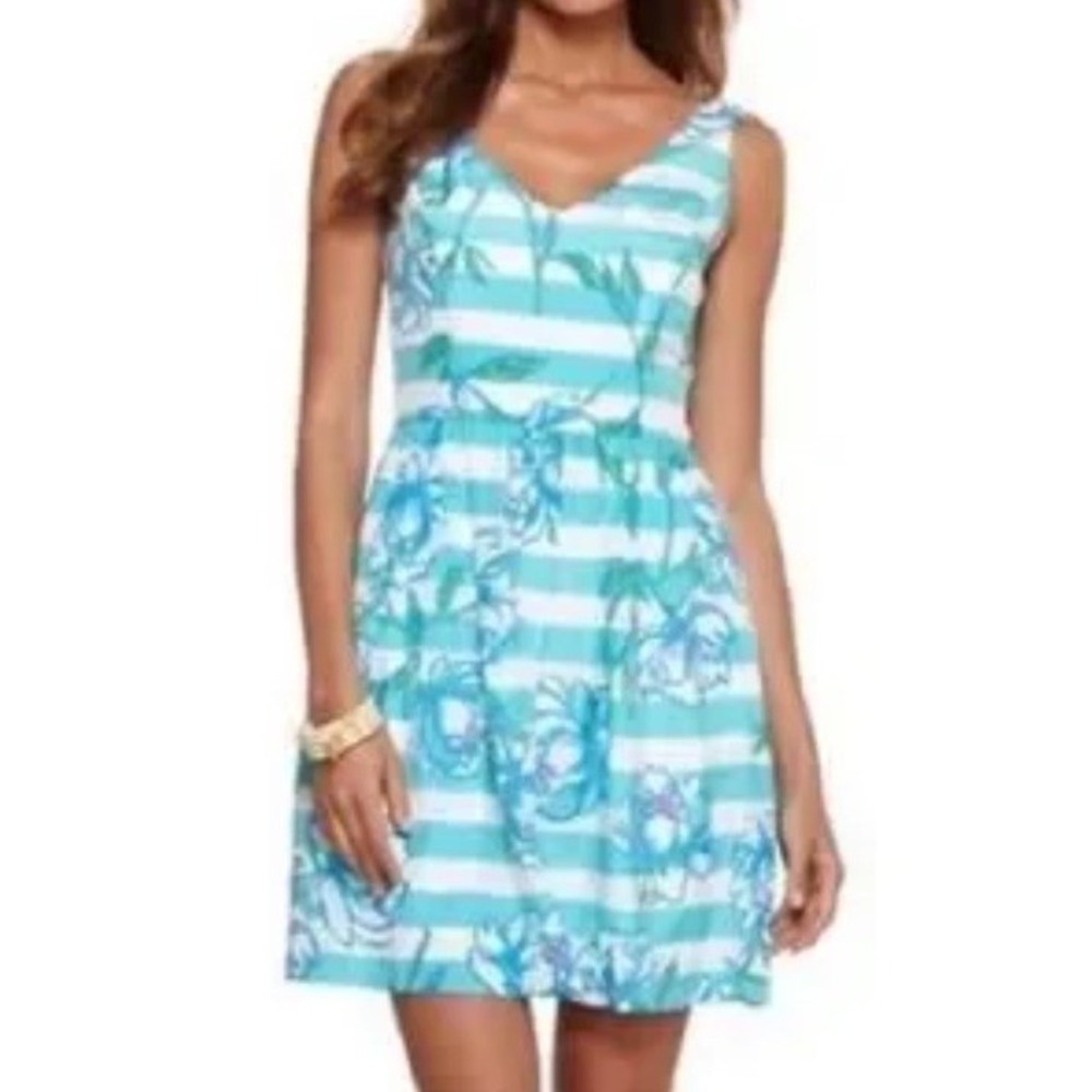 Lilly Pulitzer Roswell Dress Tossing the Line Shorely Blue Stripe Size 00 Resort - Picture 1 of 10
